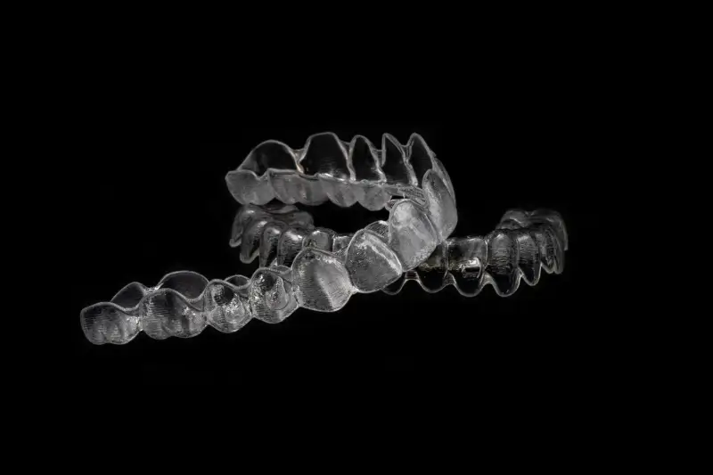 Dlaczego warto wybrać leczenie Invisalign?